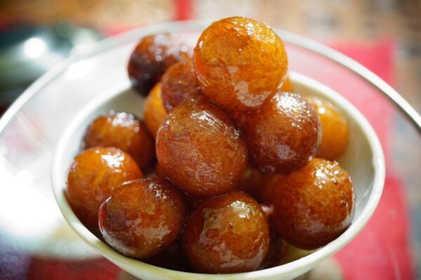 indian sweet, gulab jamun, indian